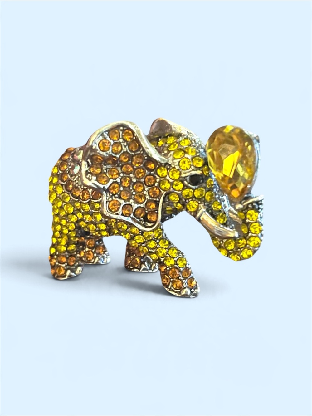 Beautiful Faux Betsy Johnson Yellow Crystal Elephant Pin Brooch/Pendant